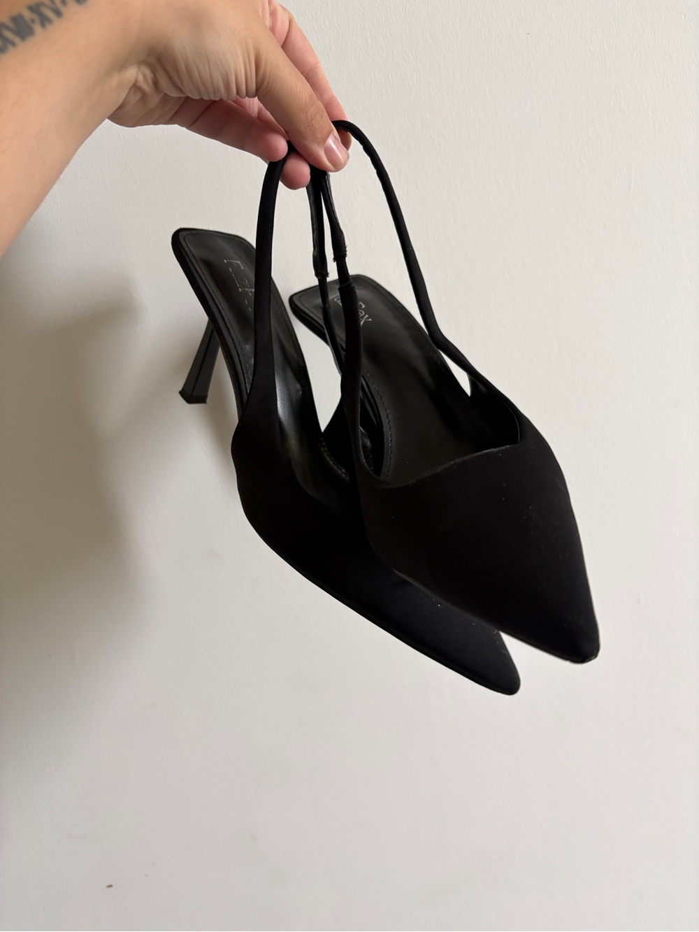 Black Pointed Slingback Heels with Slim Stiletto